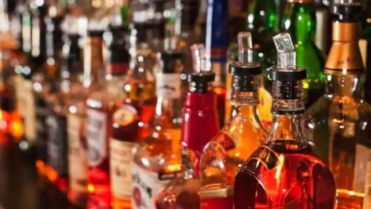 Jharkhand Liquor Scam :  आईएएस विनय चौबे के खिलाफ एक और IAS  ने किए चौंकाने वाले खुलासे, कोर्ट के सामने खोला कच्चा चिट्ठा