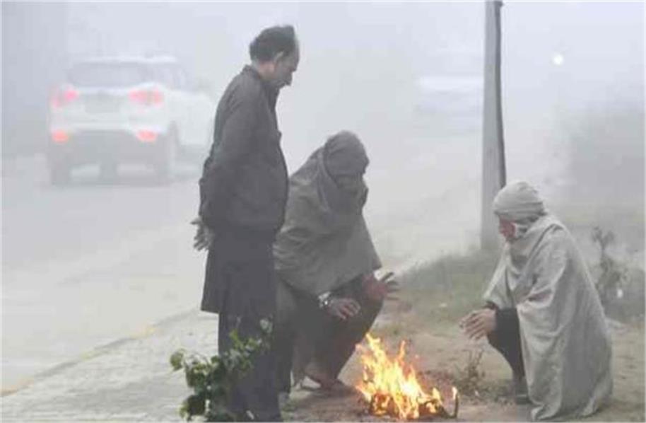 Weather Alert: झारखंड में ठंड का सितम, तीन दिन और गिरेगा पारा, मौसम विभाग ने जारी किया येलो अलर्ट