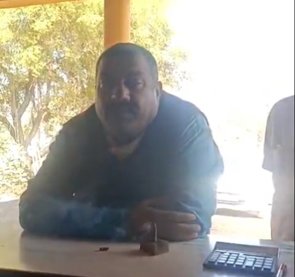 चाकू के नोक पर रेप, फिर पीड़िता को धमकाने का वीडियो हुआ वायरल, भाजपा पार्षद के पति पर महिला से दुष्कर्म का आरोप, देखें वीडियो