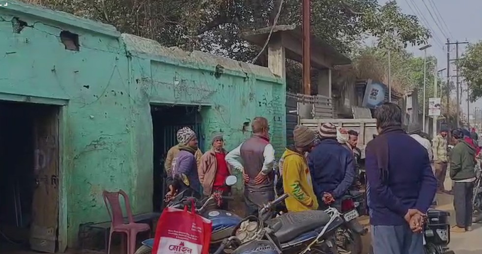 देवघर में चोरों का दुस्साहस बढ़ा, वर्कशॉप से वेल्डिंग मशीन तक उड़ा ले गए चोर