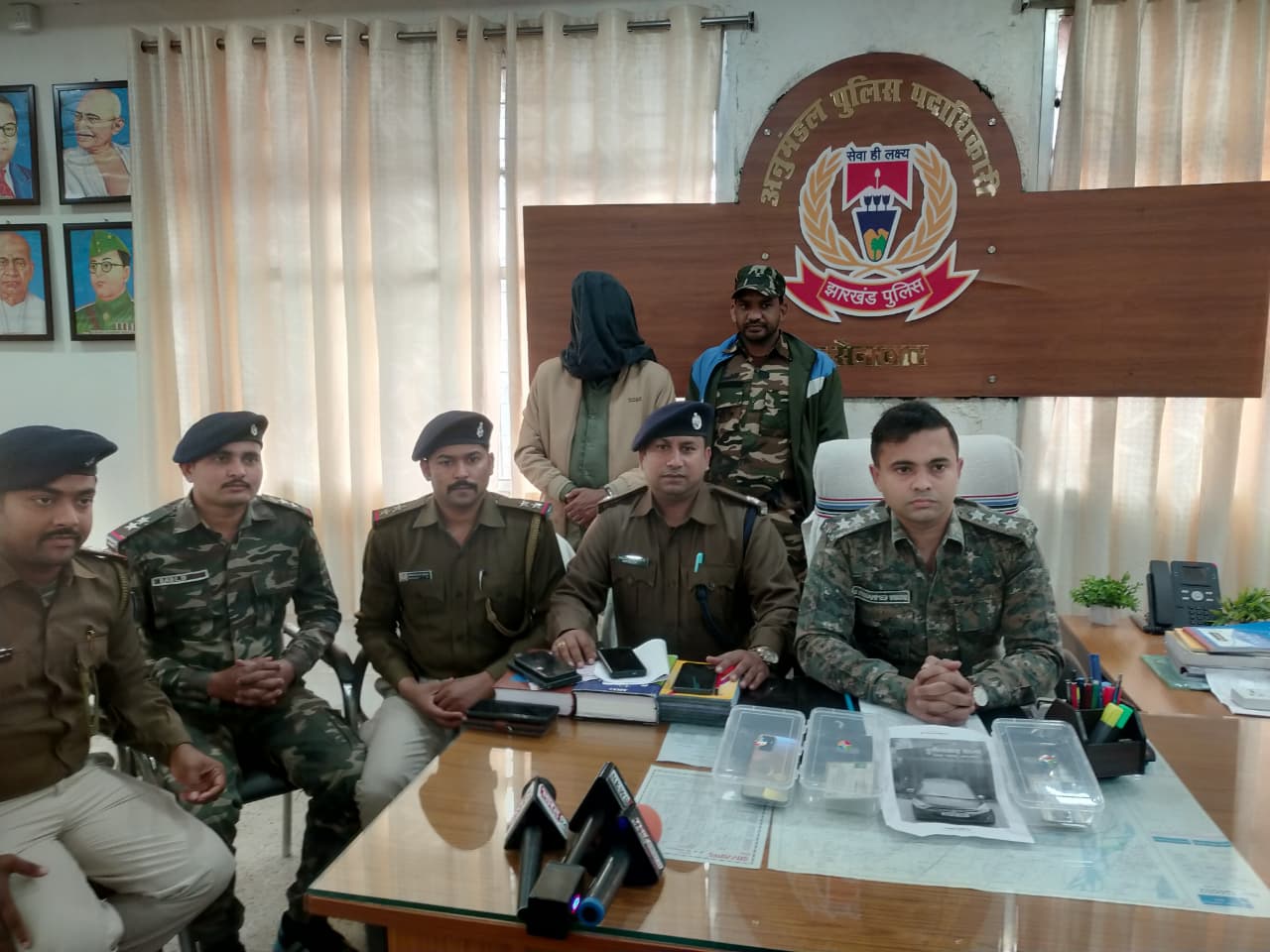 चार अटेम्पट में नहीं क्रैक हुआ UPSC तो बन गया फर्जी IAS अधिकारी, बड़ा शातिर निकला पलामू का लड़का