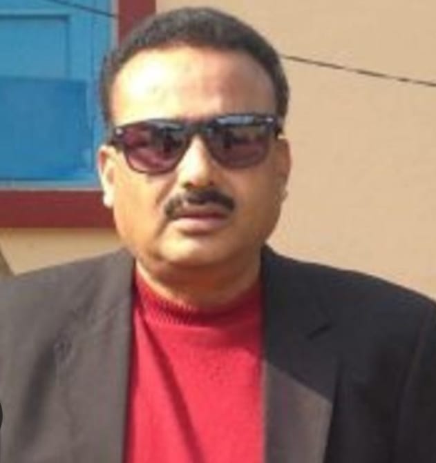 धनबाद डाक विभाग का चर्चित चेहरा: डाकिया से उप डाकपाल बने प्रभात रंजन पहले घूस लेते हुए गिरफ्तार और अब ...!