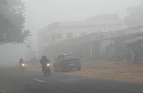 Weather Alert:झारखंड में जमने लगी है ओस की बूंद, बर्फीली हवा के आगे फीकी पड़ रही है धूप, पढ़े अगले 7 दिनों का हाल
