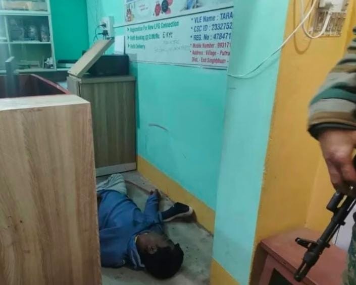 बड़ी खबर : जमशेदपुर में पहले पहचान पूछी, फिर चला दी गोली, उपमुखिया के पति की हत्या से हड़कंप