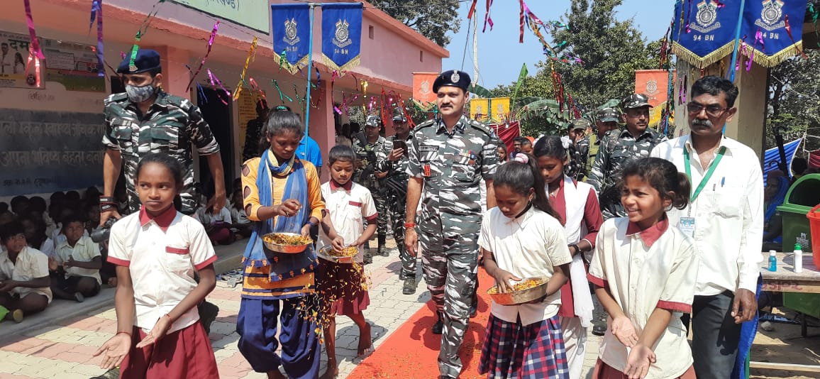 अति उग्रवाद प्रभावित क्षेत्र हुड़ुआ में सीआरपीएफ का सिविक एक्शन प्रोग्राम