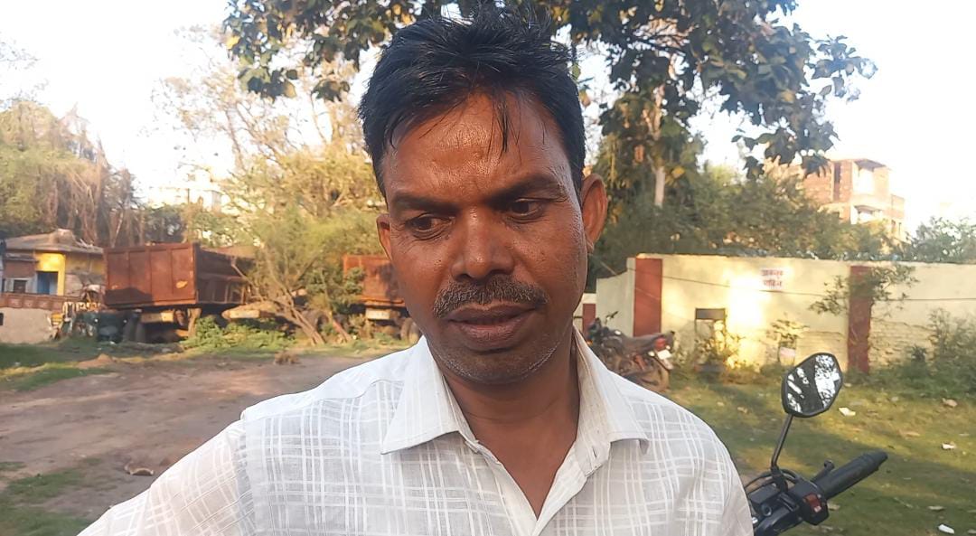 BREAKING  : ऑटो में सवार व्यक्ति से दो लाख की छिनतई, मामला दर्ज