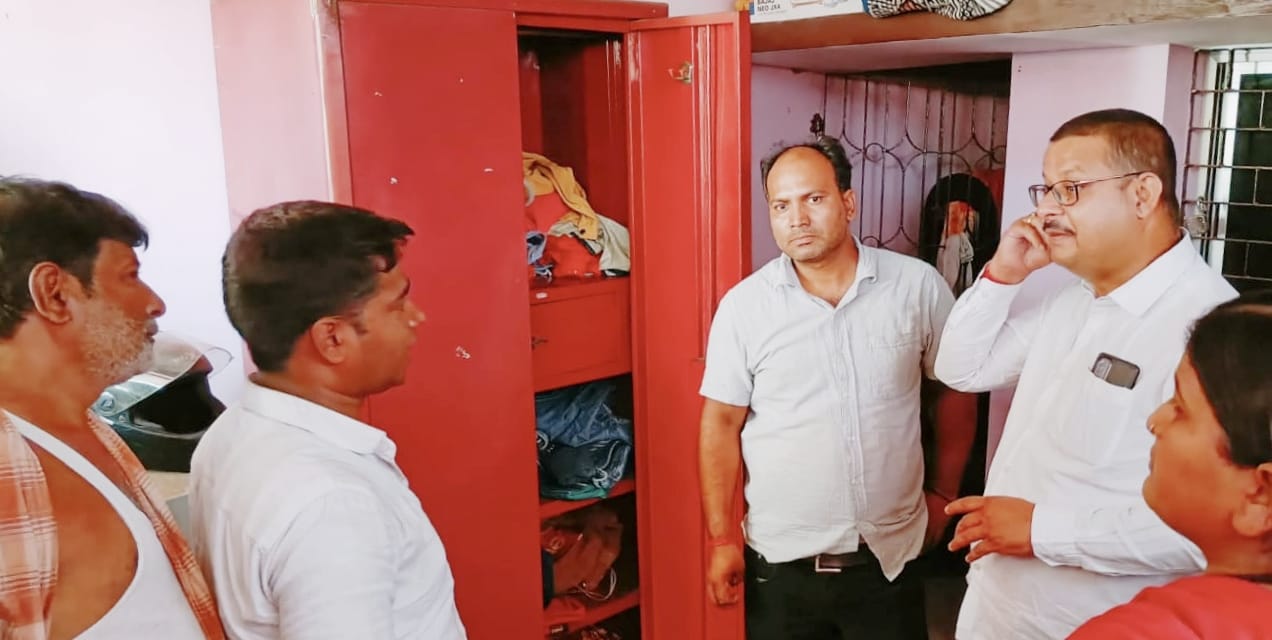  यहां ठेला लेकर घूमते  चोर,  हाथ साफ कर ठेले पर लादकर ले जाते सामान